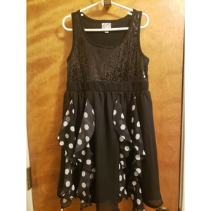 D-signed‎ Disney Girl's  Black Sequin with Polka Dot Flare size Medium